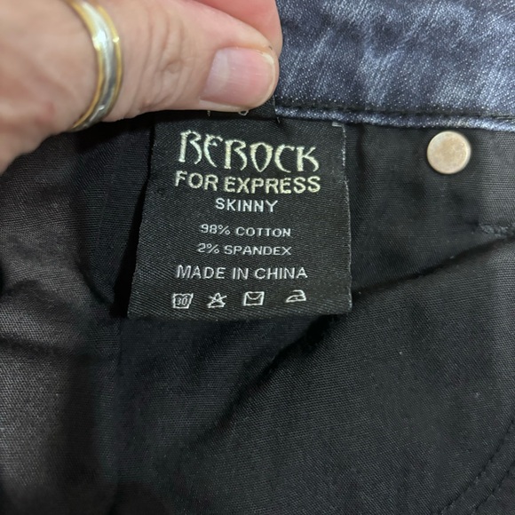 ReRock for Express jeans size 10/30 Skinny EUC dark wash. Deco pockets - Picture 10 of 12